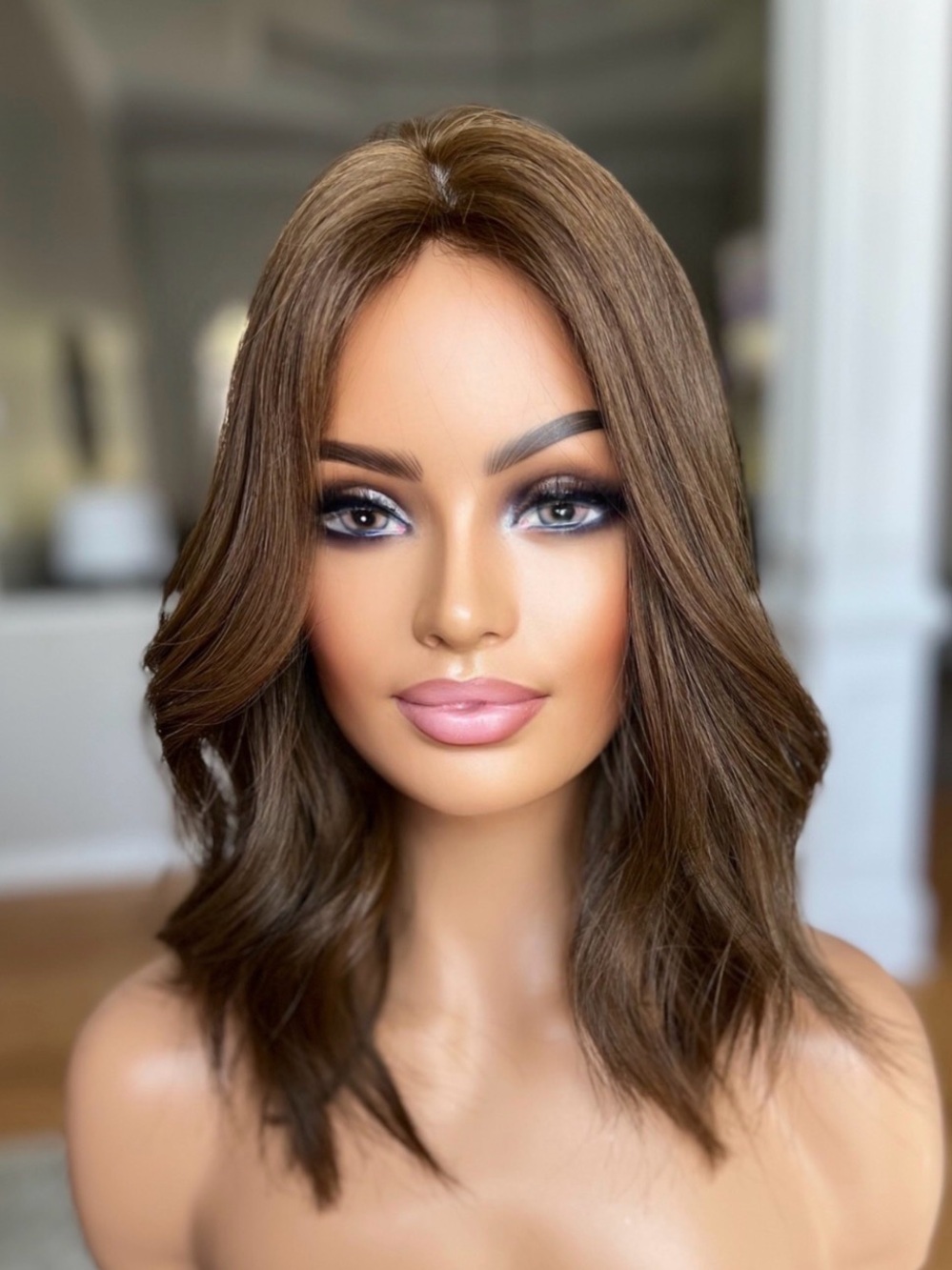 Medium Brunette Warm Mid-Length Layered 8x8” Topper. 17-18”. NWT. Retail $975.